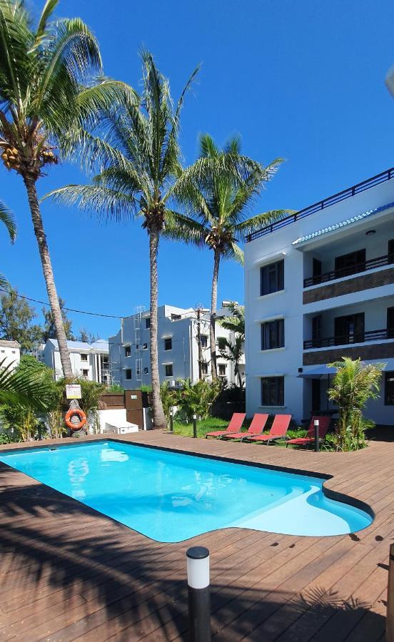 Les Cerisiers - Exclusive Beach Residence - 3 Bedroom Modern Apartment, Flic-en-Flacq Eksteriør bilde